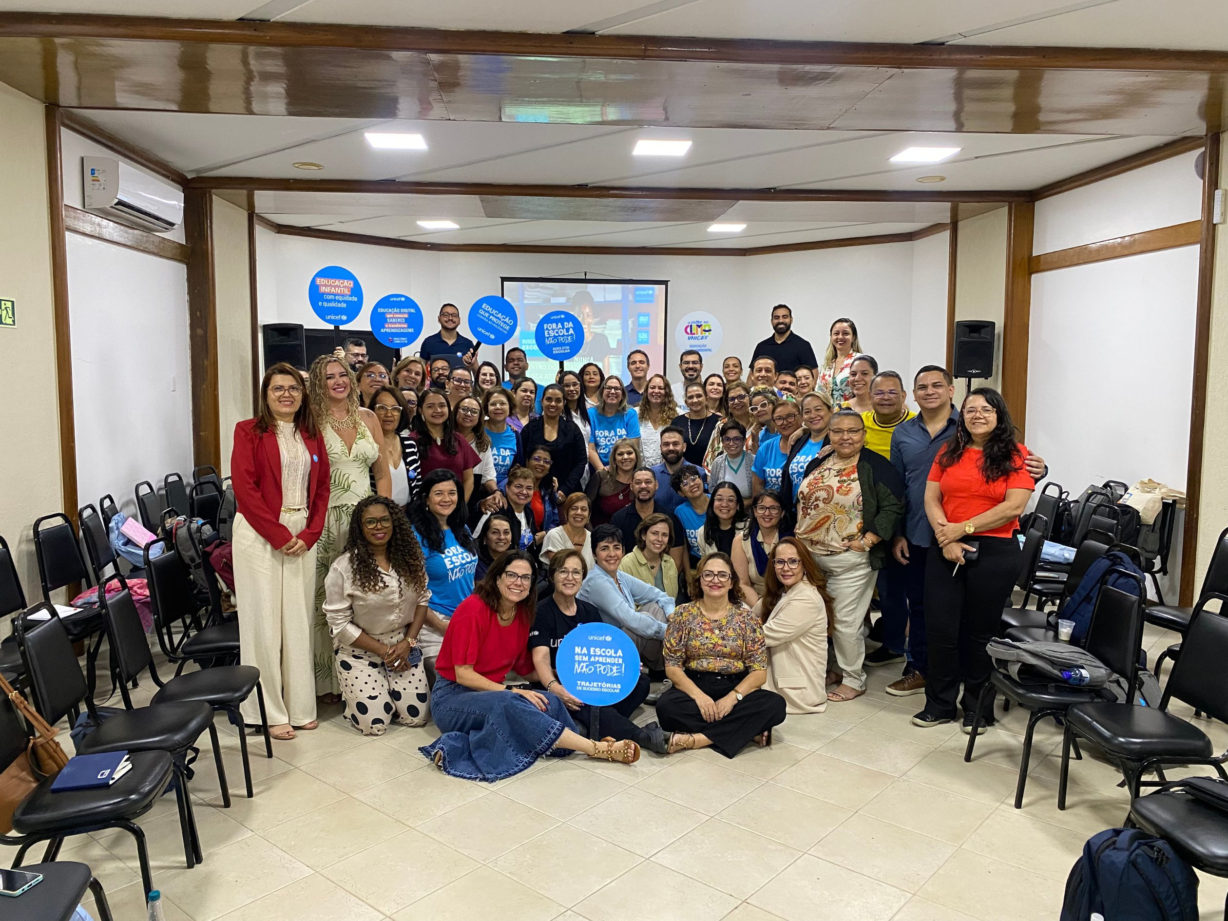 UNICEF lança o guia “Busca Ativa Escolar no Ensino Médio e os programas de transferência de renda”
